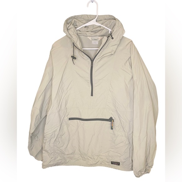 L.L. Bean Other - LL BEAN men’s lightweight rain/ wind breaker pullover. Khaki color size large